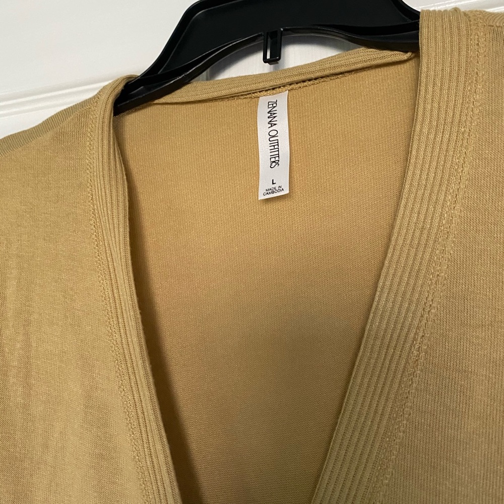 Button cardigan - Picture 2 of 3